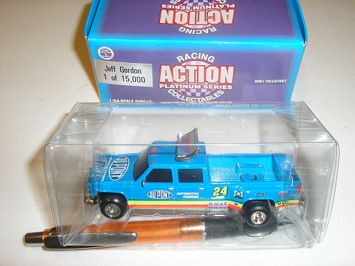 Dupont Ford Dually #24 by Action 1/64 - Click Image to Close