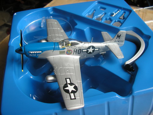 P-51D "Petie 2nd" by Corgi (aa32204}