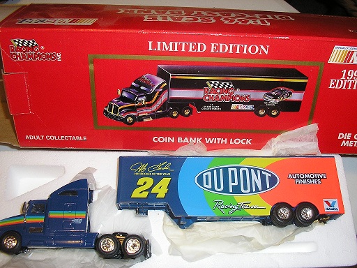 1993 Gordon #24 "Rookie of the Year" Kenworth and Hauler - Click Image to Close